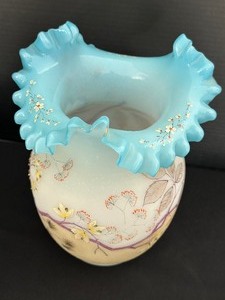 lot 72 image: Incredible Hand Blown & Hand Painted Victorian Vase