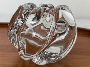 lot 96 image: Vintage Orrefors Swirl Vase