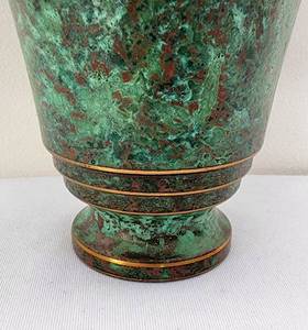 lot 310 image: Vibrant Signed Carl Sorenson Arts & Craft Vase