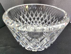 lot 314 image: Stunning Orrefors Crystal Bowl
