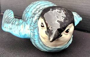 lot 324 image: Vintage Porcelain Beswick Penguin Chick