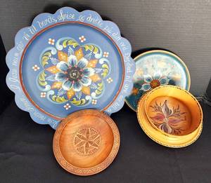 lot 336 image: Traditional Rosemaling Options