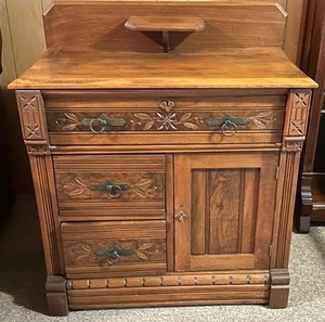 lot 165 image: Antique Walnut 1880s Eastlake Commode