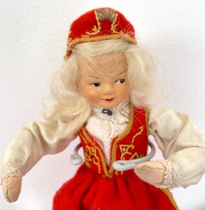 lot 269 image: Vintage Scandinavian Dolls, Petite Textile and Napkin Holder