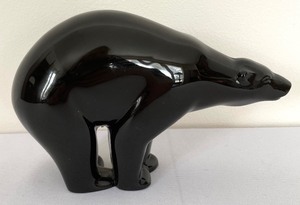 lot 286 image: Baccarat Noir Polar Bear Figurine