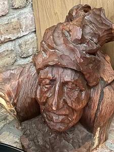 lot 140 image: Wooden Native American Carving