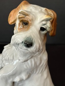 lot 384 image: Vintage Karl Ens Terrier Porcelain Dog Figurine