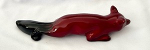lot 390 image: Vintage Royal Doulton Flambe Fox Figurine