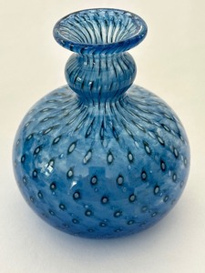 lot 10A image: Vintage Bertil Vallien for Kosta Boda Glass Vase