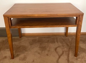 lot 184 image: Vintage Conant Ball Occasional Table