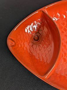 lot 209 image: Vintage Poppy Trail Ceramic Fish Serving Platter