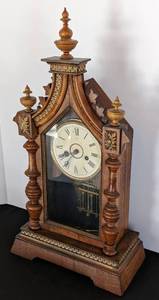 lot 231 image: Gorgeous Antique Junghans Mantle Clock