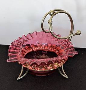 lot 247 image: Antique Cranberry and Vaseline Glass Ruffled Dish