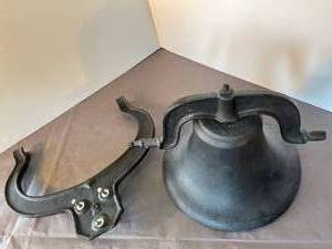 lot 78 image: #2 School Bell with mount - cast iron