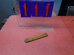 Stanley No 60 folding boxwood ruler. Very nice used condition. Very clear markings. As shown.