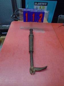 Keen Kutter nail puller. Pat Apd for. Nice used condition. As shown.