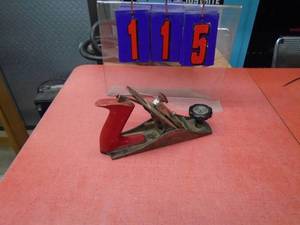 Este smooth bottom plane. 9 Nice shape but no adjusting nut. As shown.
