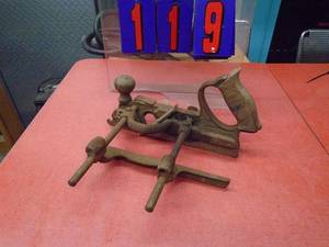 Stanley No 45 with blade. Well used. Rusty but handles in good shape. As shown.