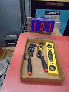 Flat of new Stanley metric & std hex wrenches & level. As shown.
