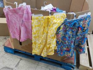 lot 10 image: 30 or More Womens Clothing new wi...