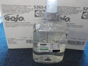 lot 52 image: 4 - 2 liter Jugs GOJO Hand Cleaner...