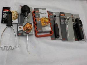 lot 93 image: 6 OXO Softworks Kitchen Products...