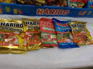 lot 113 image: 20 - 4 oz Bags Haribo Gold Bears b...