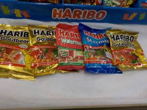 lot 115 image: 20 - 4 oz Bags Haribo Gold Bears b...