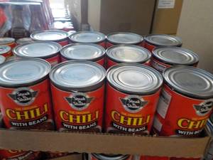 lot 223 image: 12 Pack Steak N Shake Chili with Be...