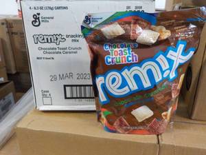 lot 295 image: 4 - 6.3 oz Bags Remix Snacking Mix...