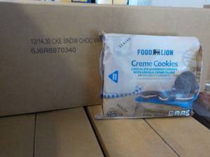 lot 302 image: 12 - 14.3 Pkgs Food Lion Crme Coo...