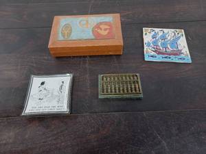 lot 48 image: Collection OF Vintage Dcor