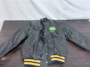 lot 58 image: Vintage Birdie Jacket By Richard A. Leslie