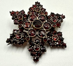 Vintage Czech Star Garnet Brooch - Vintage Czech Star Garnet Pin