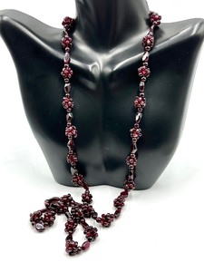 Vintage Beaded Garnet Necklace