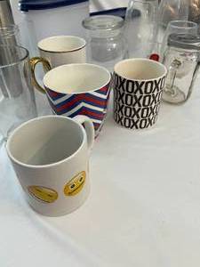 lot 79 image: Mugs, Kitchenware, and More