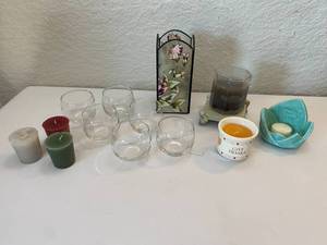 lot 15 image: Tealight Candle Holders and New Unburned Candles