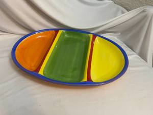 lot 39 image: New Dansk Oval Sectioned Platter