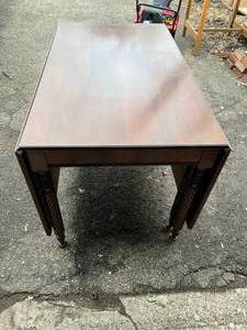 lot 148 image: Williams Kimp Mahogany Lacquer Finish Table See Details for Moving