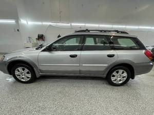 2005 Subaru Outback 2.5l - AWD