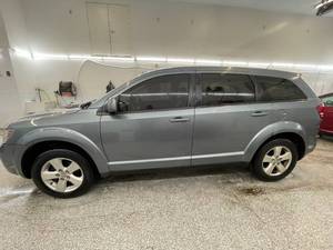 2009 Dodge Journey SXT- 2 OWNERS