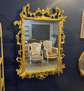 lot 4 image: Italian Antique Ornate Gold Mirror