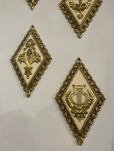 lot 42 image: MCM Homco Set of 4 Wall Hangings