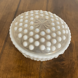 lot 45 image: Moonstone Hobnail Container