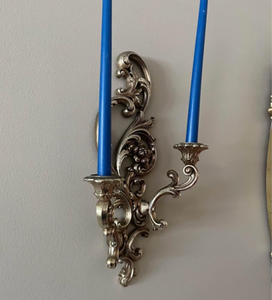 lot 52 image: MCM Syroco Gold Scones