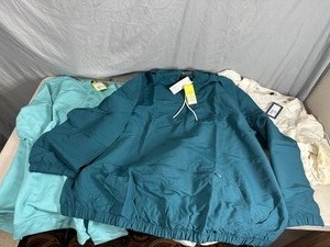 lot 254 image: 3 New Pieces of Clothing