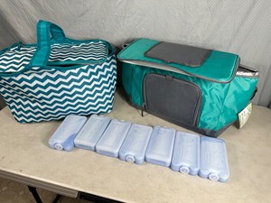 lot 261 image: New Soft Sided Coolers and Ice Packs