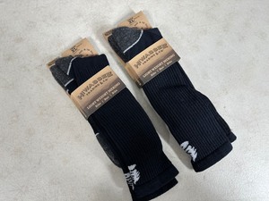 lot 266 image: 2 New Pairs Hiwassee Lightweight Merino Wool Socks