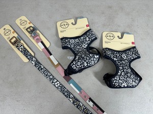 lot 268 image: New High End Dog Collars and Dog Harnesses