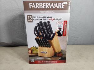 lot 13 image: New Farberware Professional 13 Piece Knife Block Set